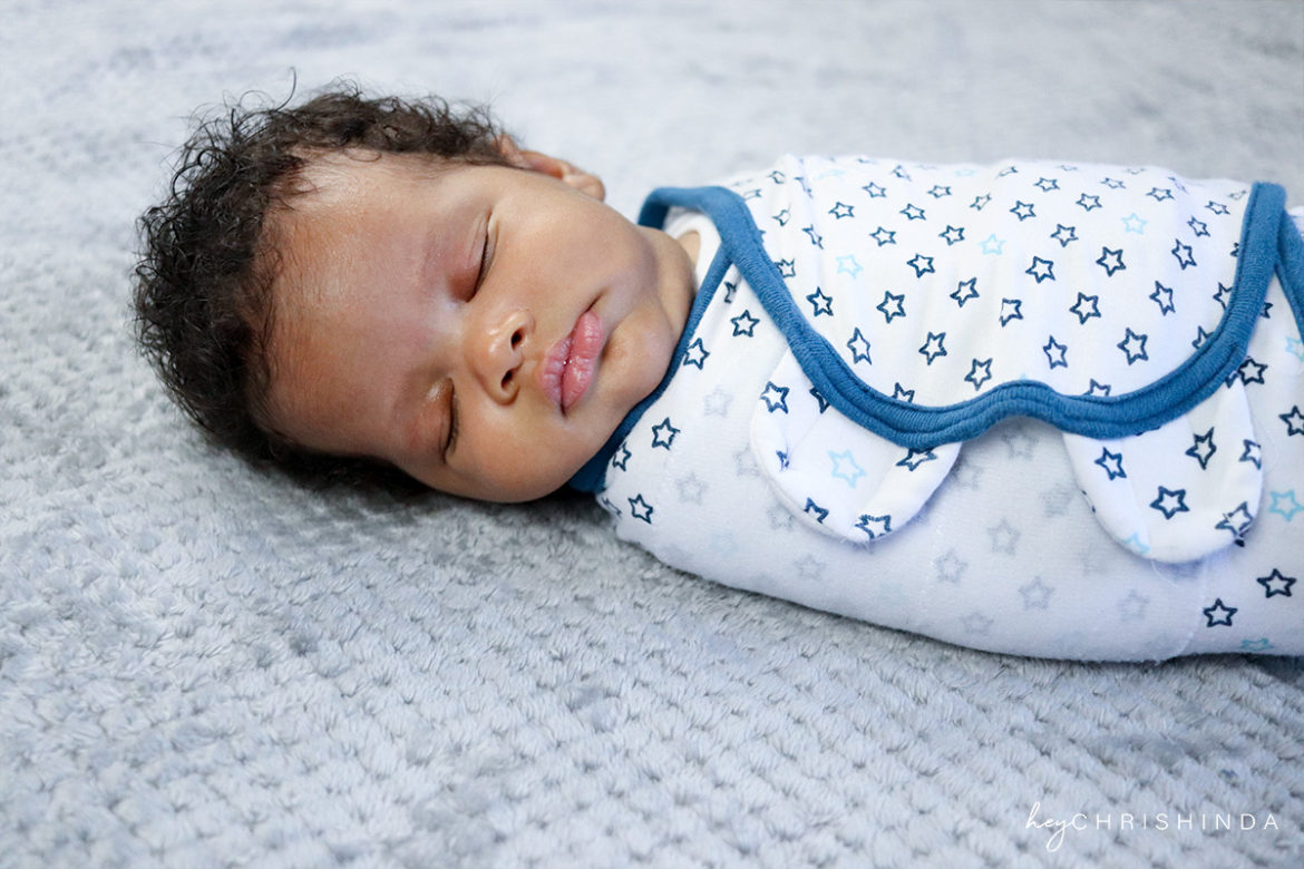 how to swaddle a baby - SwaddlleMe